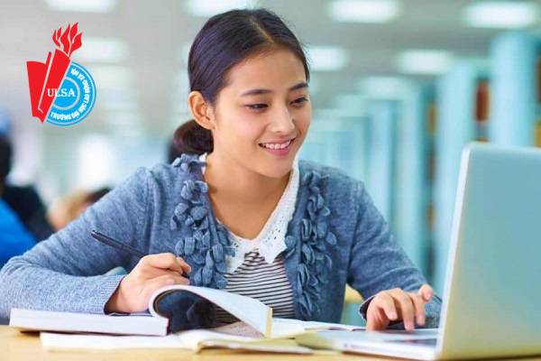 doi tuong nao phu hop voi dai hoc online