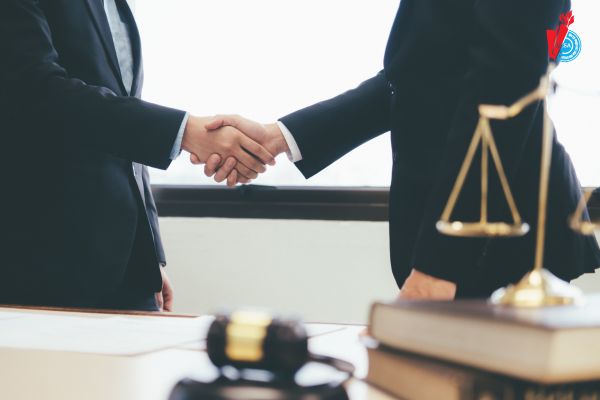 Sinh viên ngành Luật kinh tế ra trường làm những công việc gì?