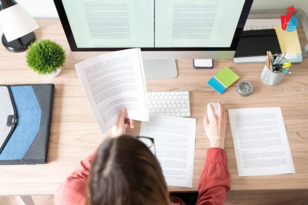 Tổng quan mức lương ngành Ngôn ngữ Anh bao nhiêu?