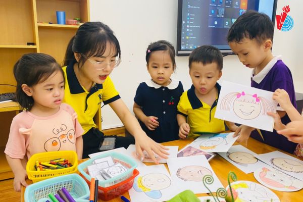 Giới thiệu chương trình Đại học Từ xa ngành Công tác xã hội