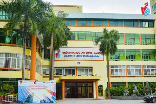Văn bằng t2 luật kinh tế hệ từ xa tại Trường Đại học Lao động - xã hội