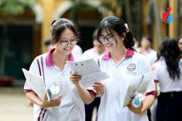 Con gái nên học gì? Những tiêu chí giúp chọn ngành học phù hợp?