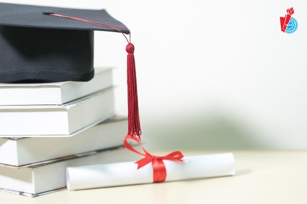 Đáp án hoàn hảo cho câu hỏi ngôn ngữ Anh nên học trường nào?