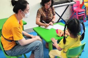 cong tac xa hoi voi tre em va gia dinh