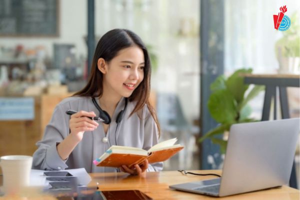 huong dan day du cach dang ky tuyen sinh online he dai hoc tu xa 2025