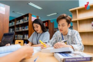 luat kinh te lam nghe gi