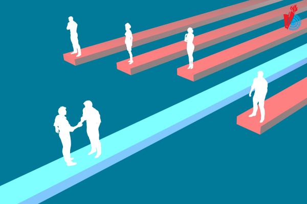 uu diem noi bat doc quyen cua dai hoc tu xa la gi