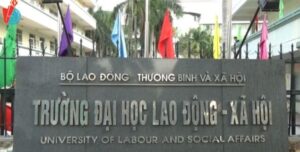 Hoc-phi-dai-hoc-tu-xa-lao-dong-xa-hoi
